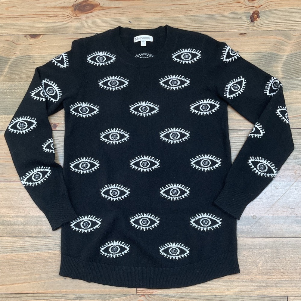 ‼️NEIMAN MARCUS CASHMERE CREW NECK SWEATER‼️